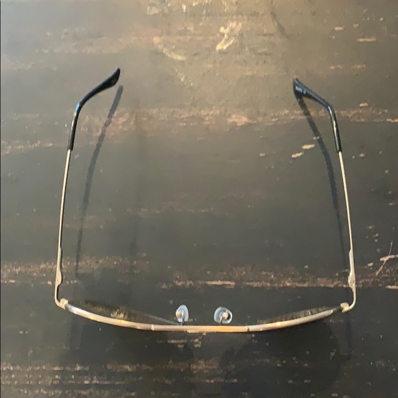 Gold frame aviator sunglasses - Picture 2 of 4